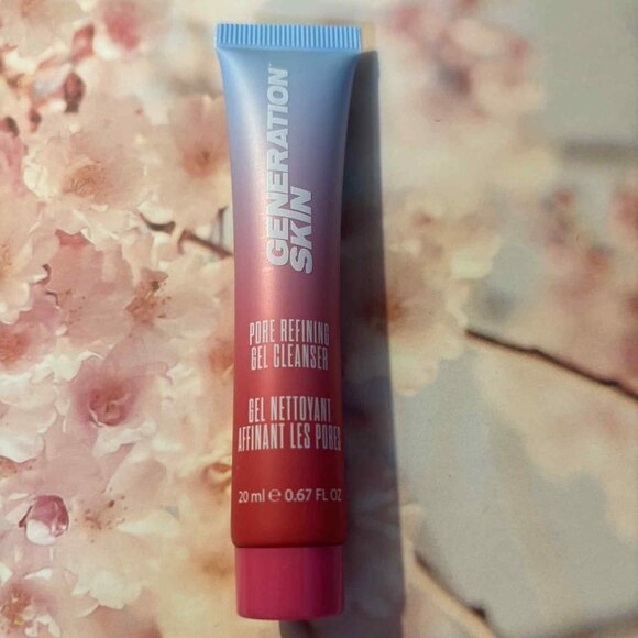 Brand New Generation Skin Pore Refining Cleanser Size 0.67 oz - Picture 2 of 3